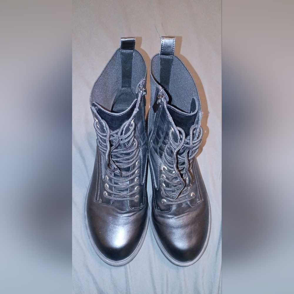 Torrid Women Lace-Up Size 10WW Faux Leather Boots